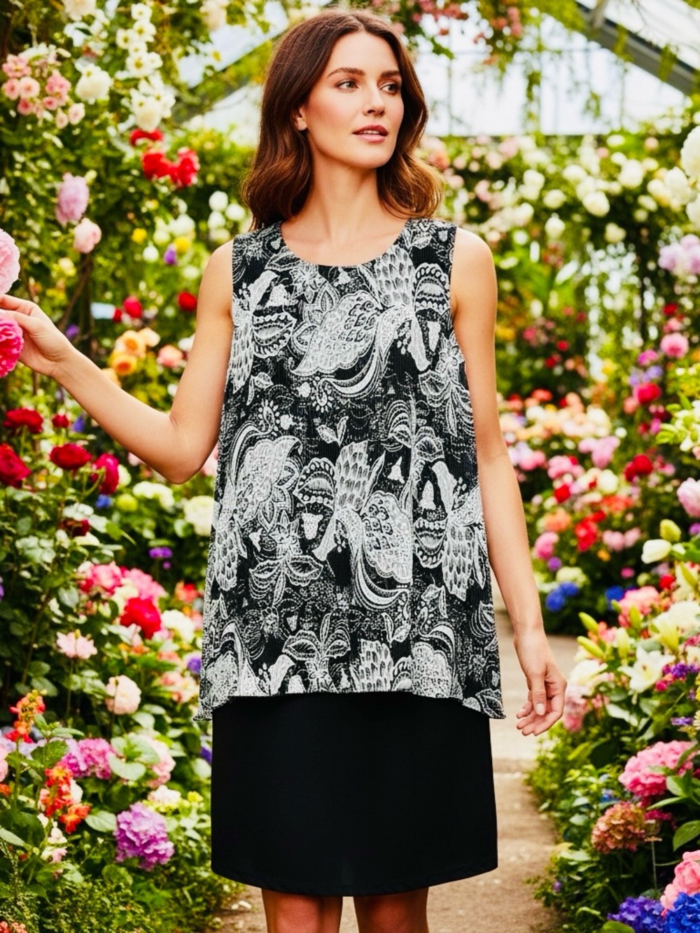 Black & White Paisley Midi Dress - Women